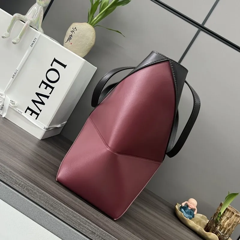 Alternative view of Loewe Shopping Bags-209