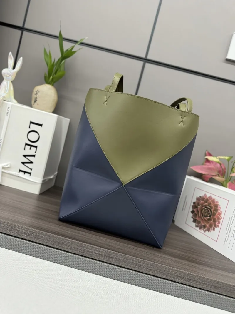 LOEWE Olive Navy Tote Shopping Bag 214 - Image 3