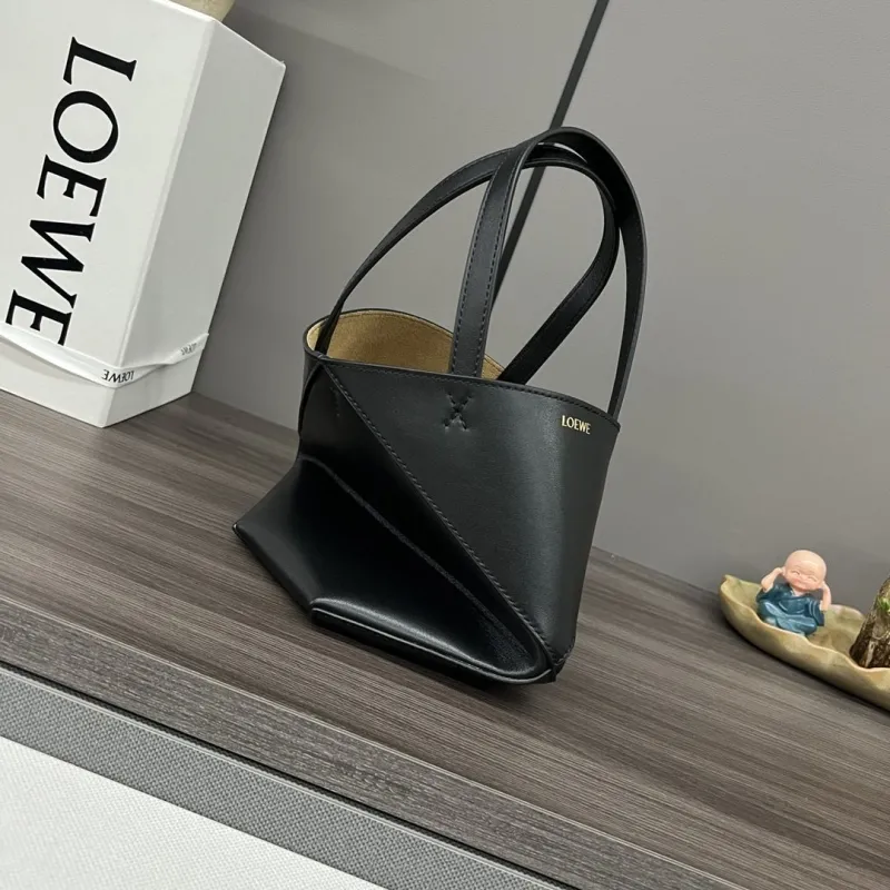 LOEWE Black Leather Tote Bag - Image 5