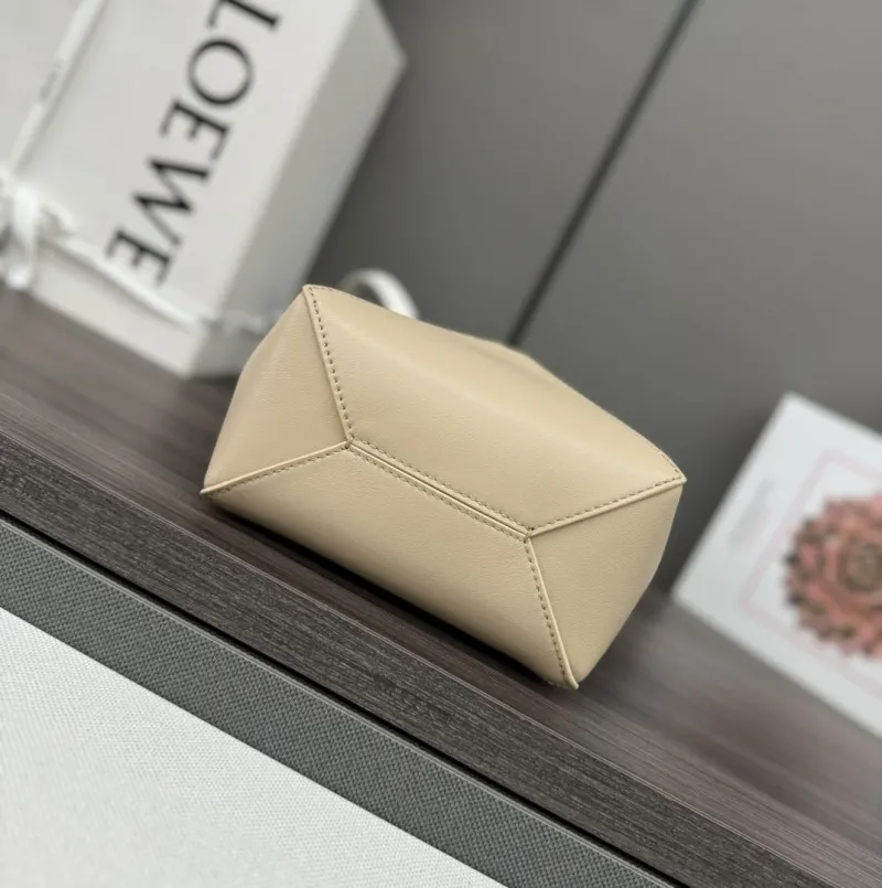 LOEWE White Beige Mini Crossbody Tote Bag - Image 4