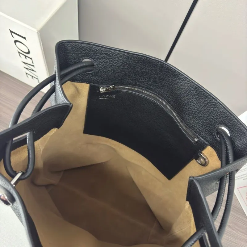 LOEWE Black Leather Bucket Bag - Image 8