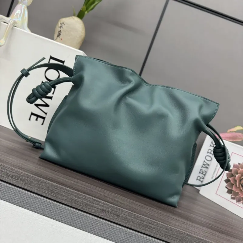 LOEWE Dark Green Leather Shoulder Bag - Image 3