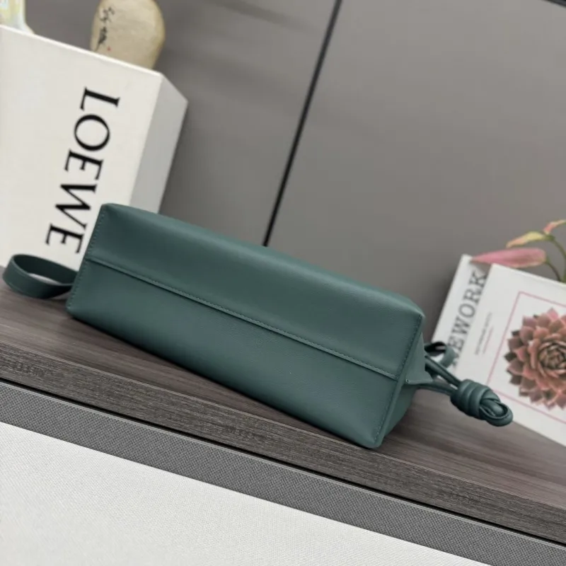 LOEWE Dark Green Leather Shoulder Bag - Image 4
