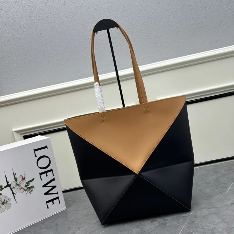 Alternative view of Loewe Shopping Bags-314