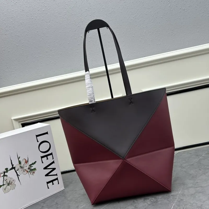 Alternative view of Loewe Shopping Bags-315