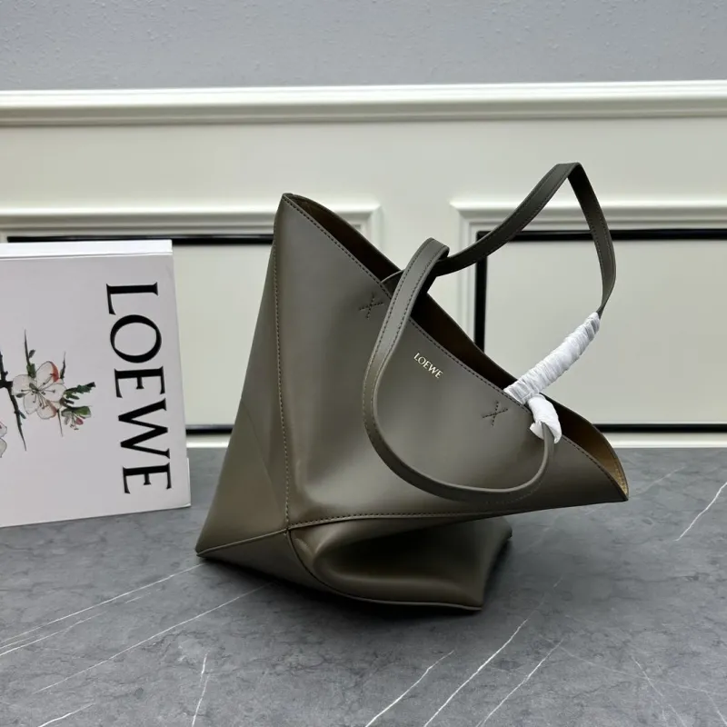 Alternative view of Loewe Shopping Bags-318