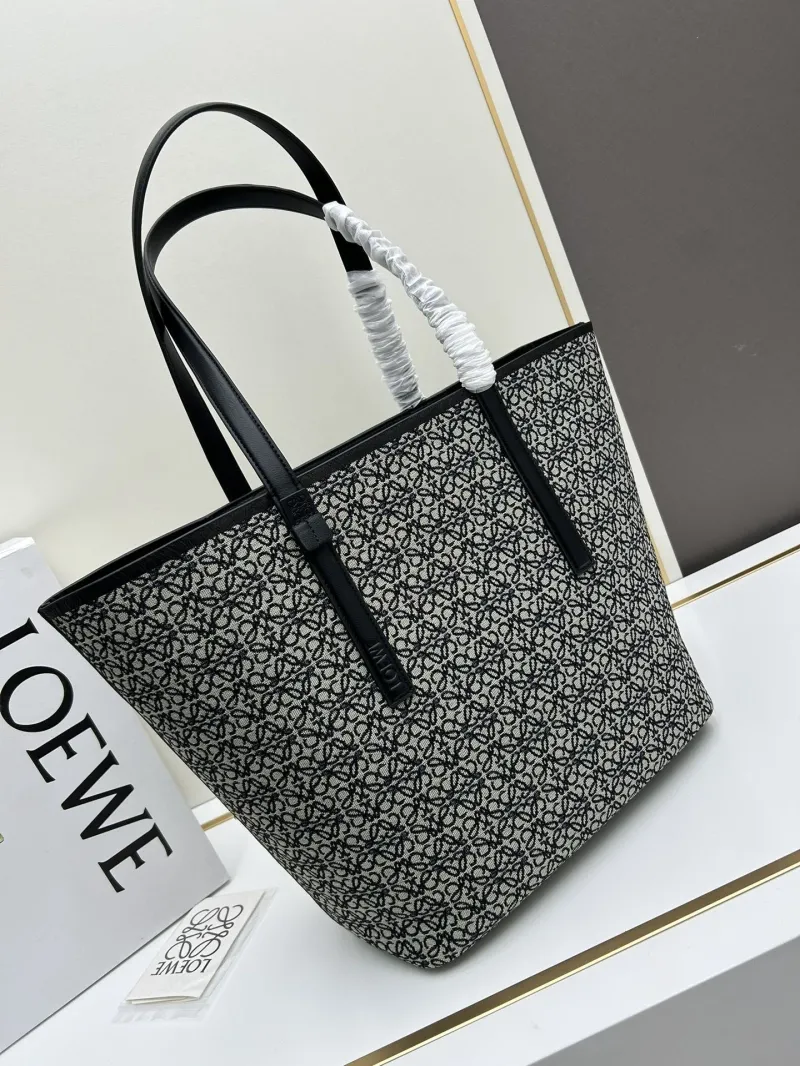 LOEWE Gray Anagram Tote Bag S052219 - Image 5