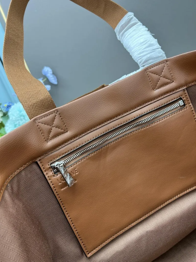 Loewe Shopping Bags-323 - Image 8