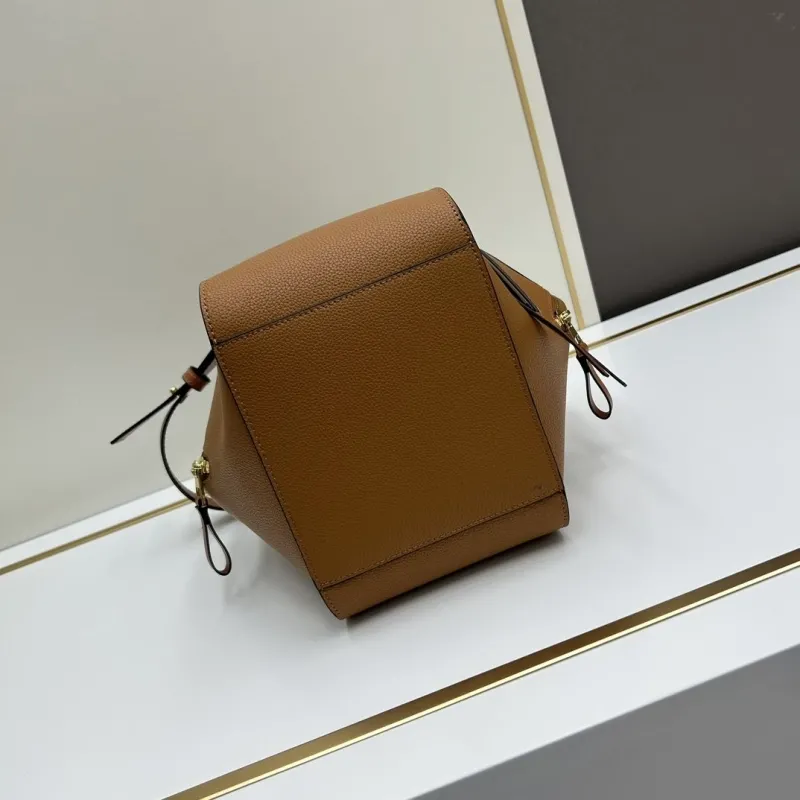 Loewe Brown Leather Shopping Tote Bag S33 - Image 6