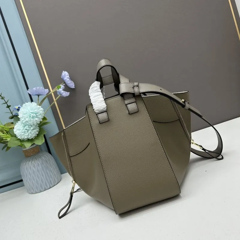 Loewe Taupe Leather Tote Bag 330 - Image 3