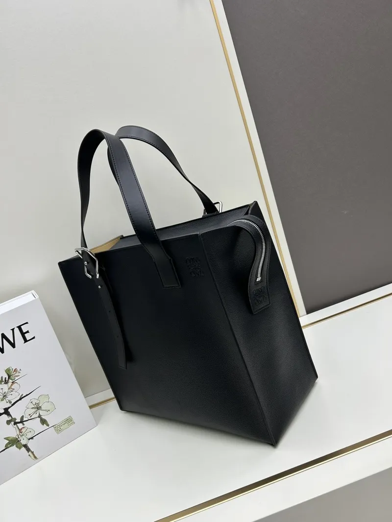 Alternative view of Loewe Black Leather Tote Bag 3050A