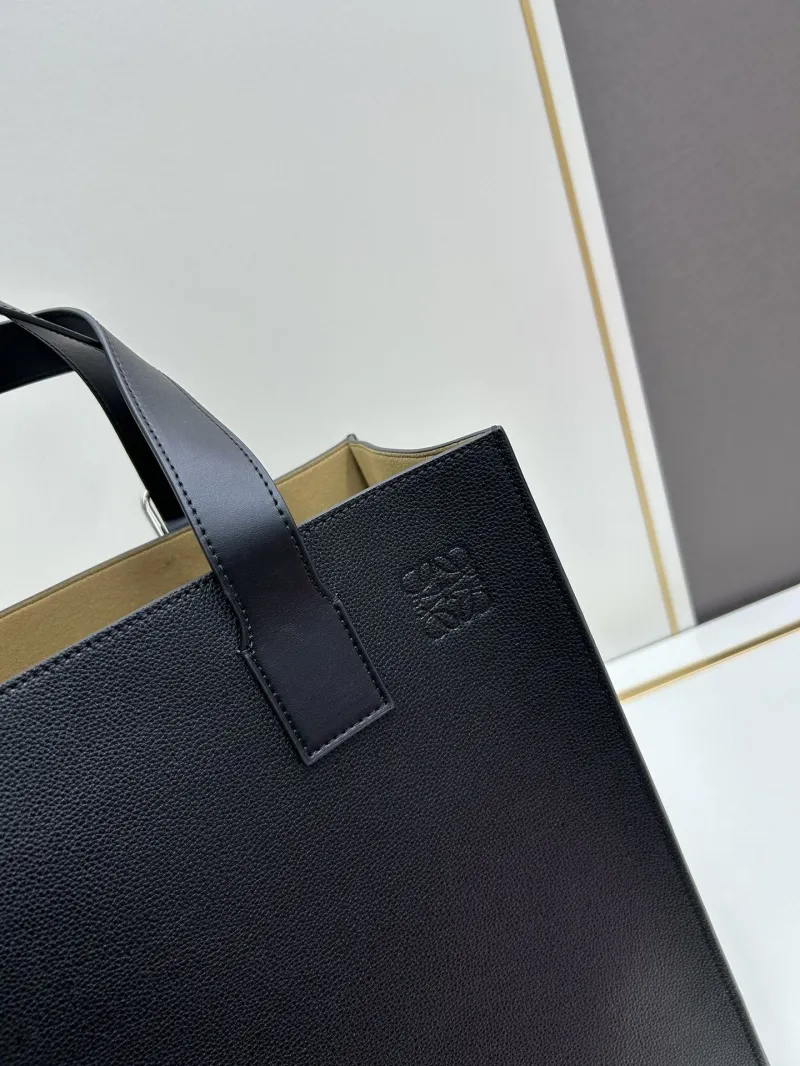 Loewe Black Leather Tote Bag S10955 39x32x8CM - Image 4