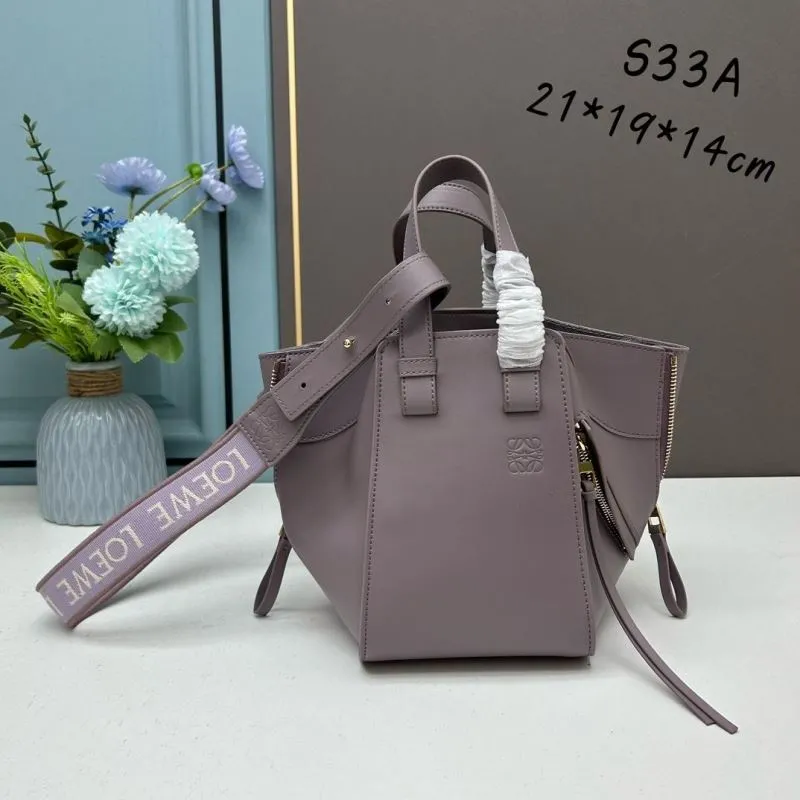 LOEWE Gray Leather Handbag S33A