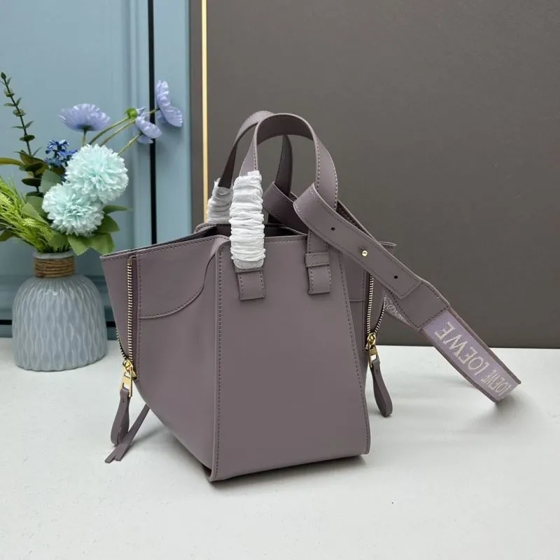 LOEWE Gray Leather Handbag S33A - Image 3