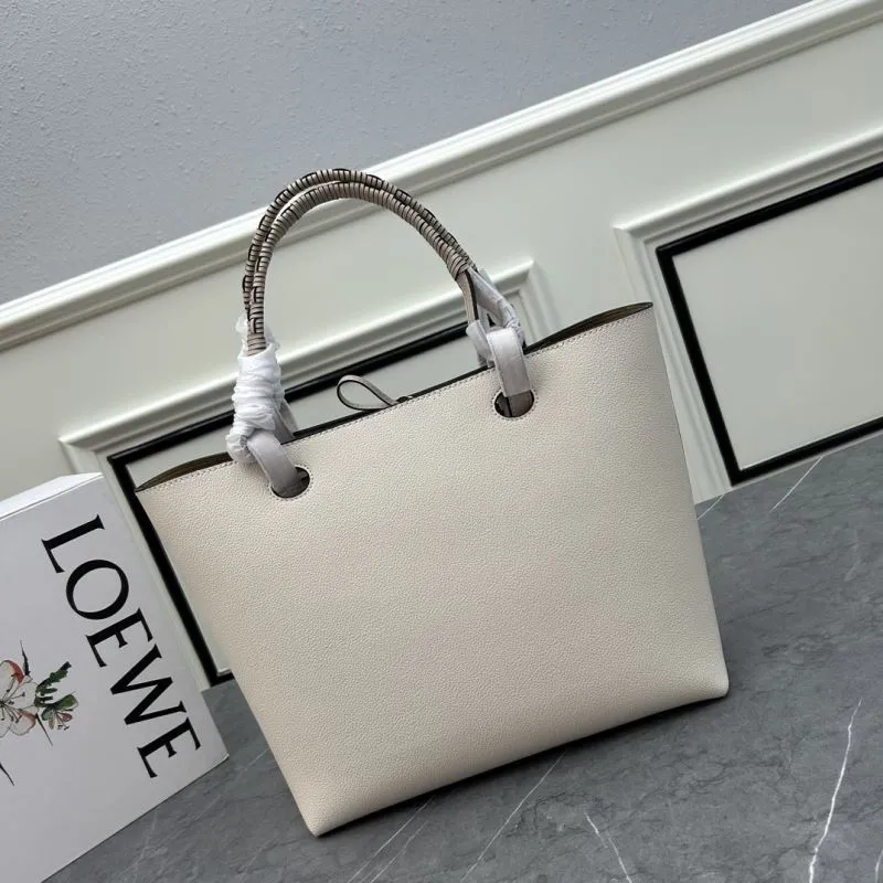 LOEWE Cream Tote Bag 011830 - Image 3