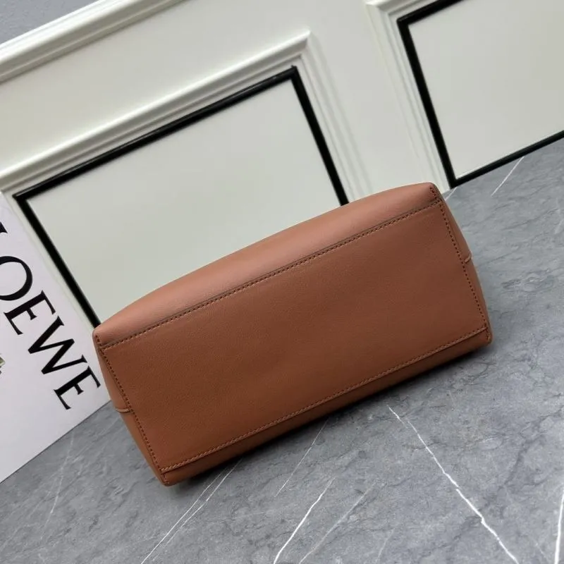 LOEWE Brown Leather Tote Bag 011830 - Image 6