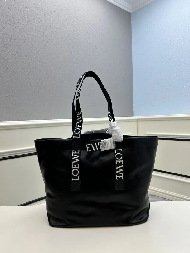 Alternative view of Loewe Shopping Bags-372