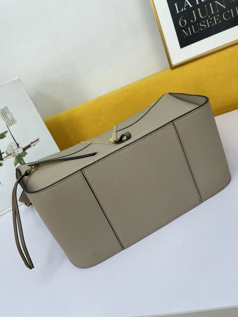 Loewe Beige Leather Shopping Bag 380 - Image 7