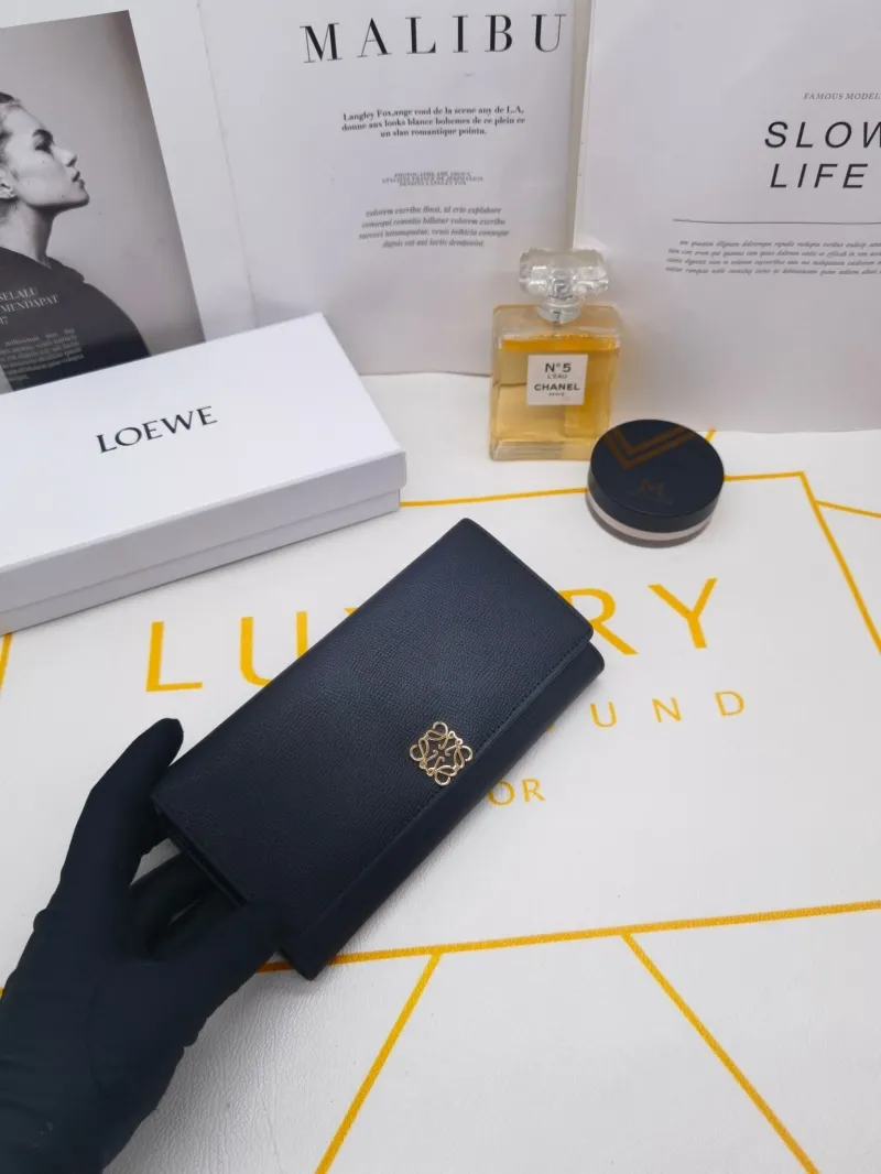 Loewe Wallets-3 - Image 5