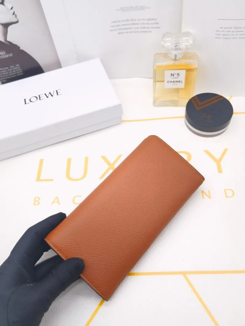 Loewe Wallets-4 - Image 7