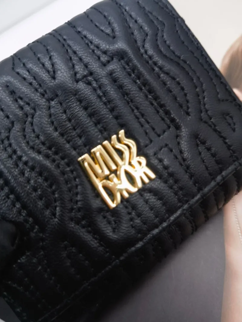 Loewe Wallets-5 - Image 6