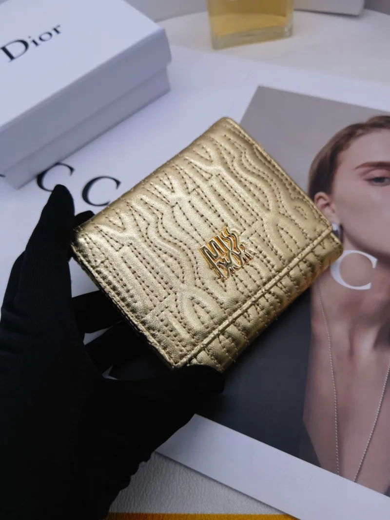 Loewe Wallets-6 - Image 5