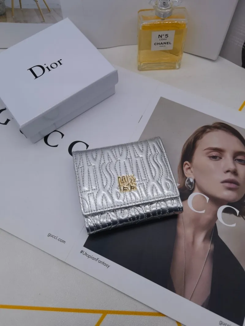 Loewe Wallets-7 - Image 4