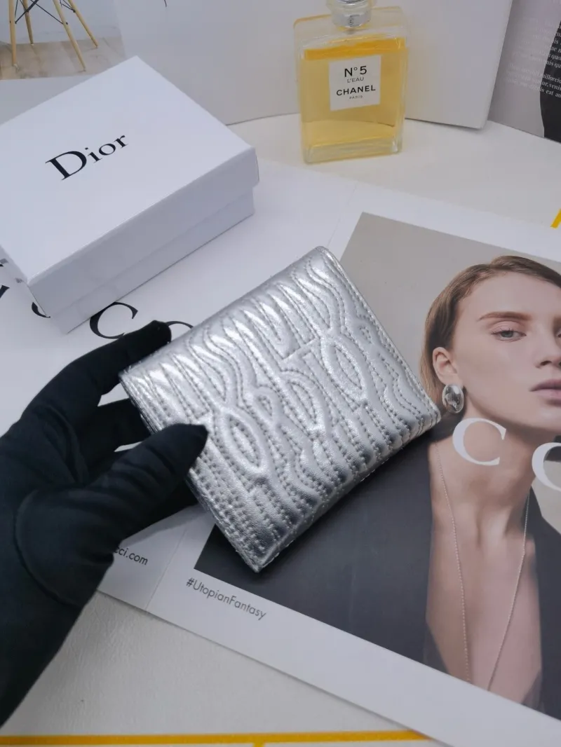 Loewe Wallets-7 - Image 7