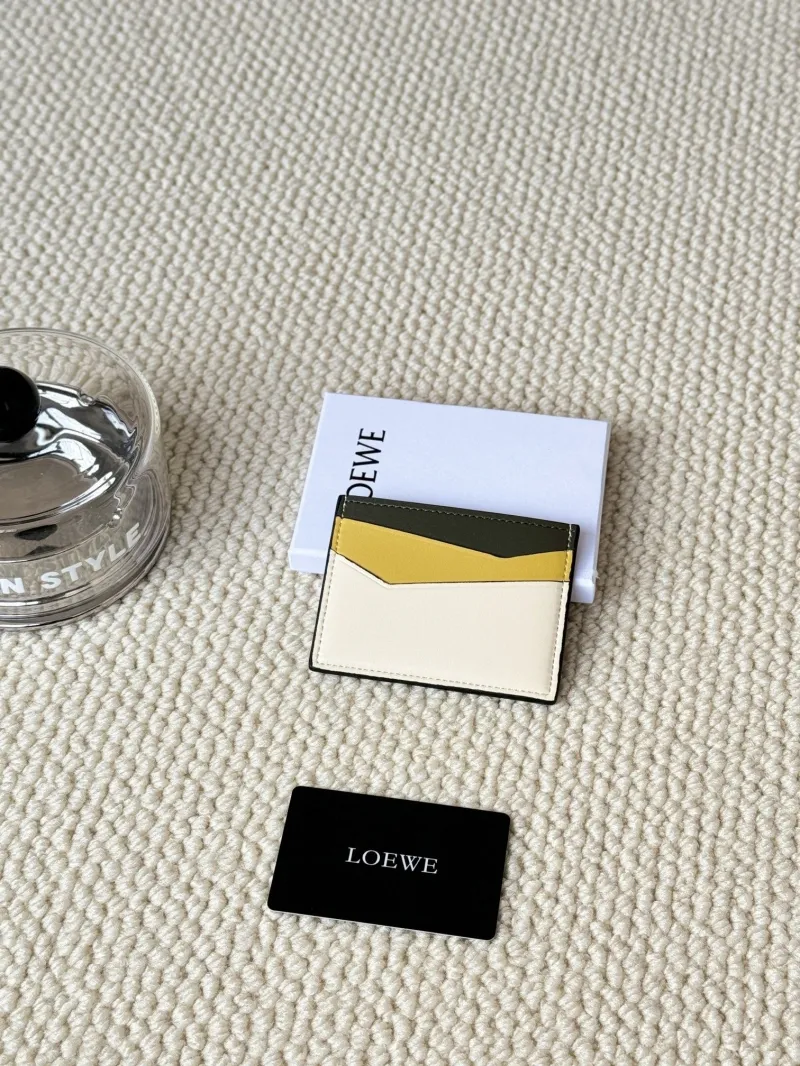 Alternative view of Loewe Wallets-15