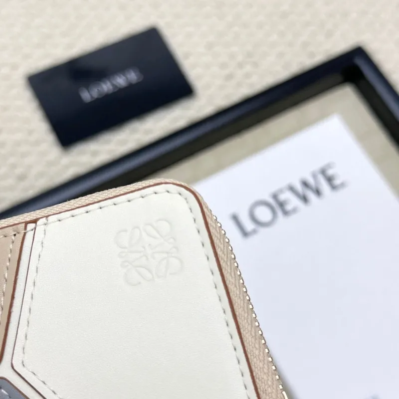 Loewe Wallets-21 - Image 4