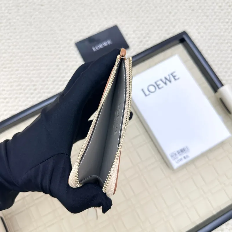 Loewe Wallets-21 - Image 5