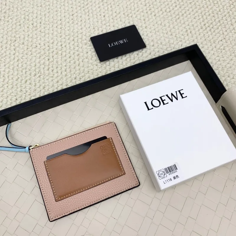 Loewe Wallets-38