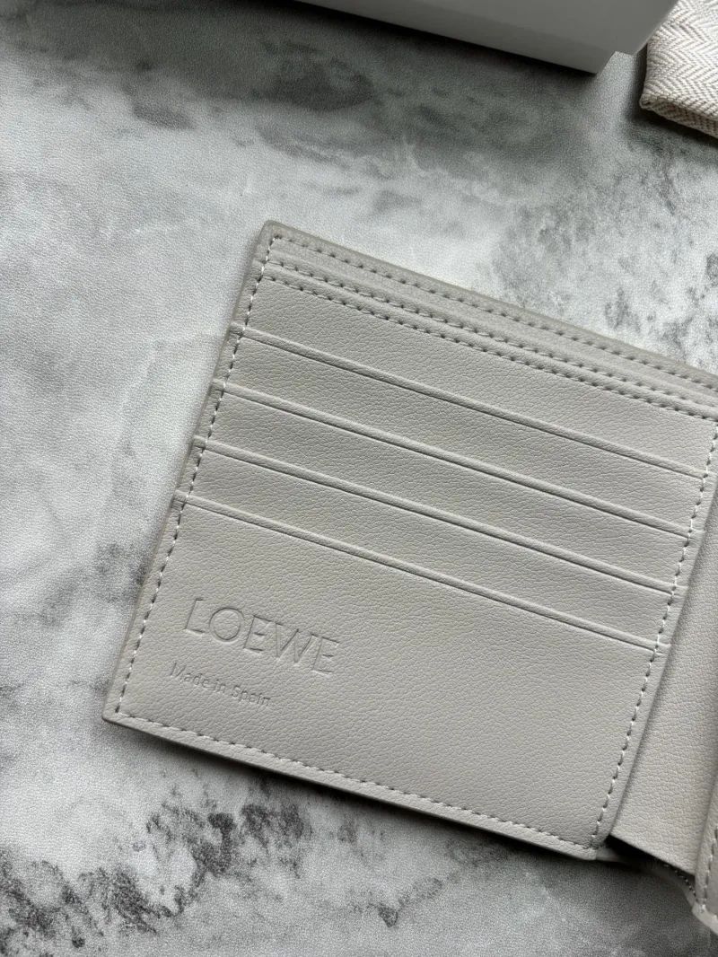 Loewe Wallets-45 - Image 6