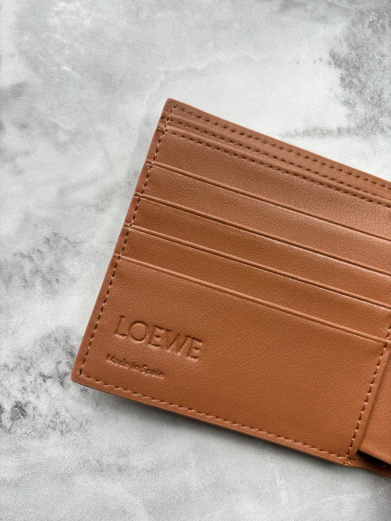 Loewe Wallets-50 - Image 6
