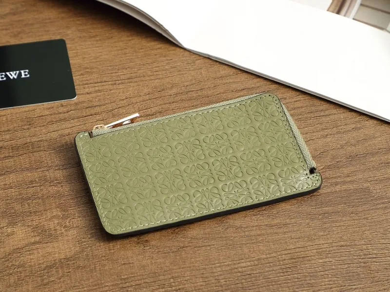 Loewe Wallets-54