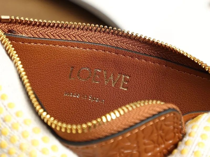 Loewe Wallets-56 - Image 6