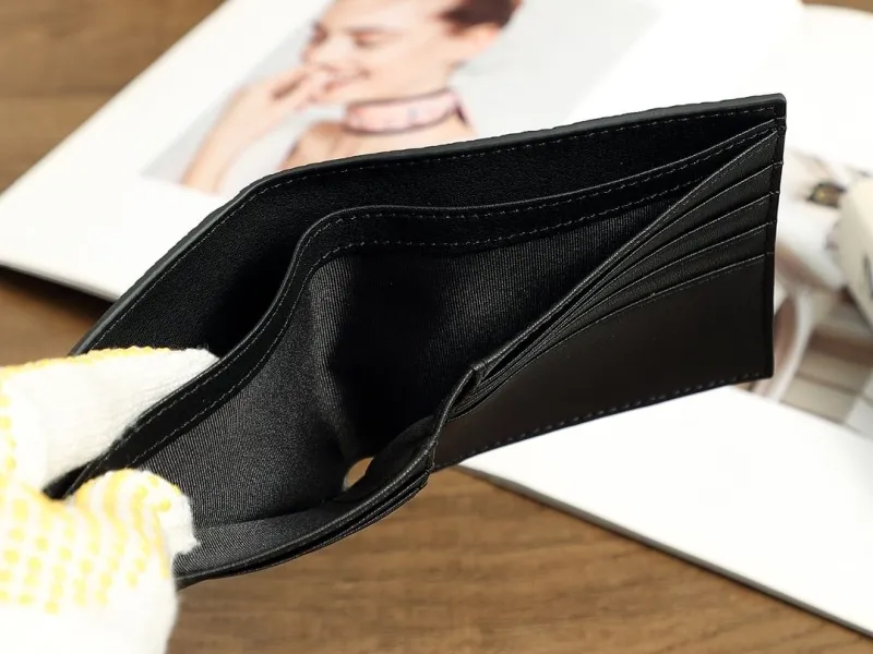 Loewe Wallets-60 - Image 8