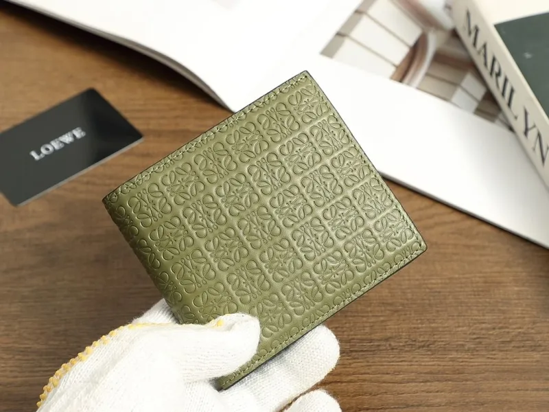 Loewe Wallets-62