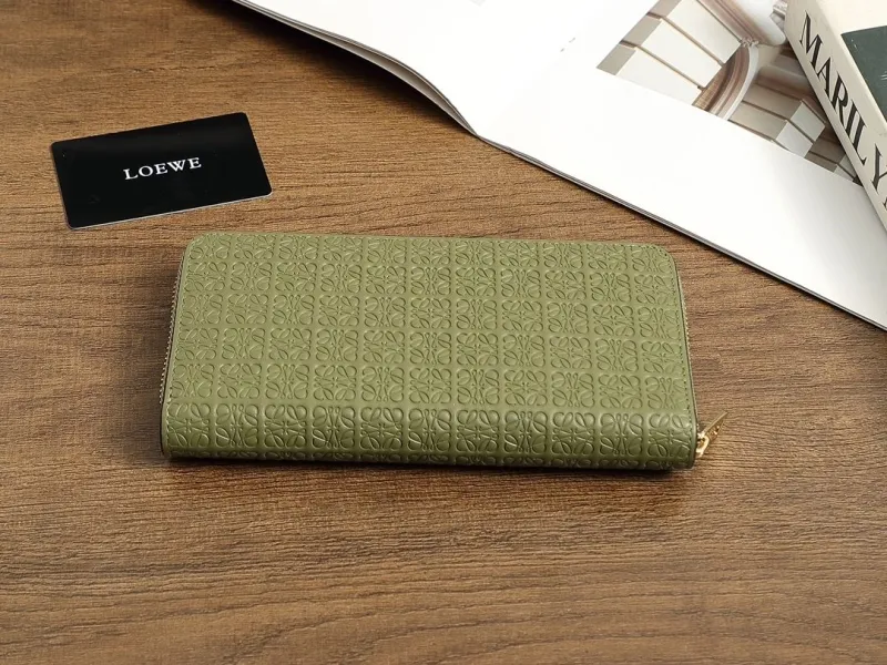 Alternative view of Loewe Wallets-65