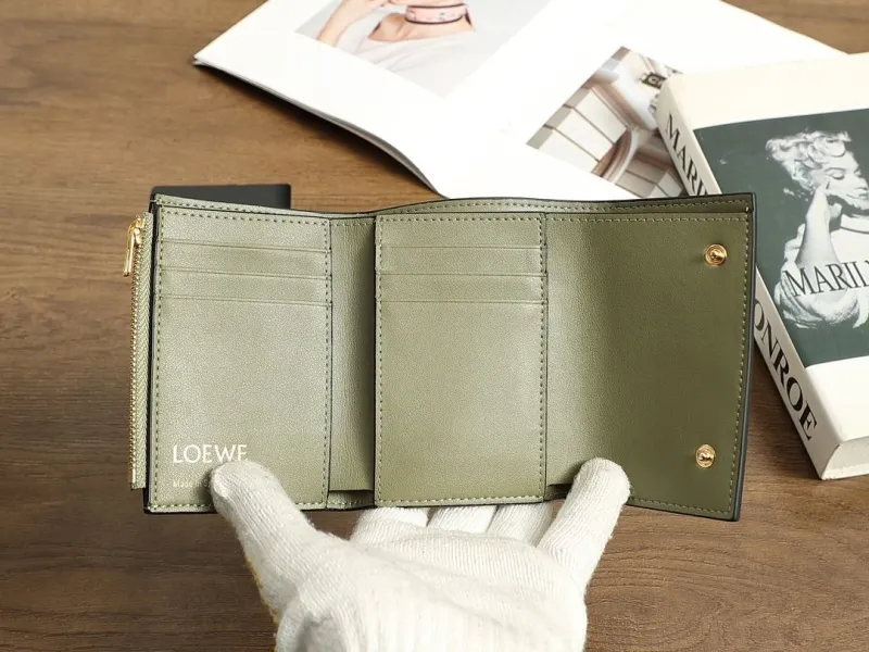 LOEWE Embossed Olive Green Leather Wallet 71 - Image 6