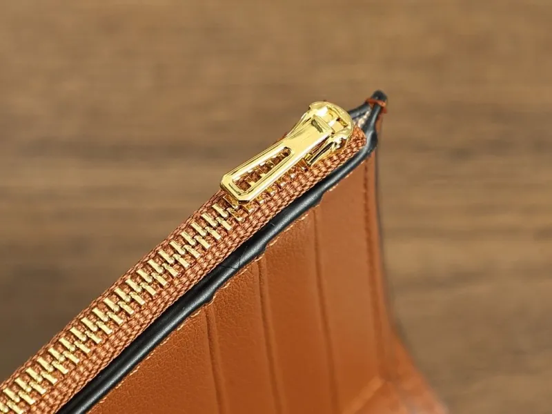 Loewe Wallets-72 - Image 8