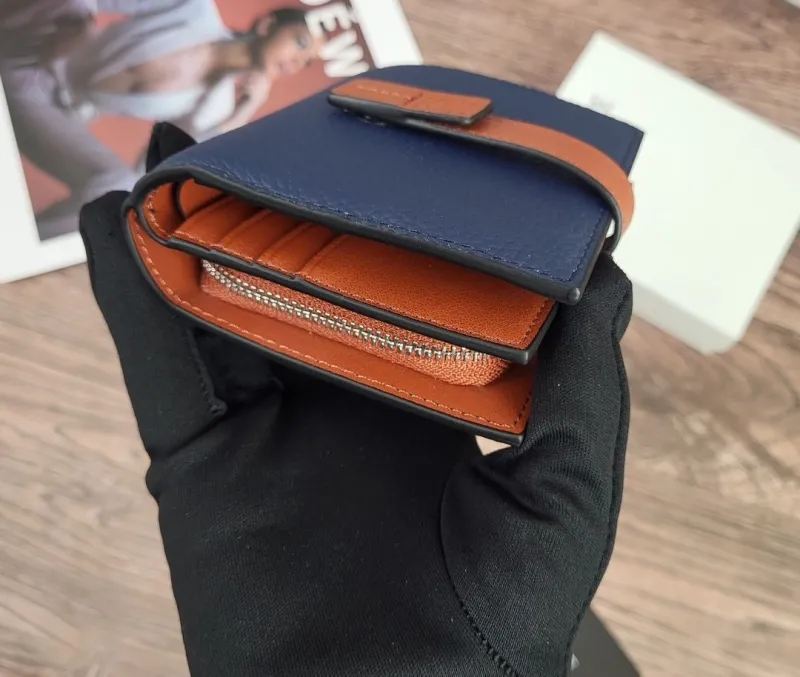 Loewe Wallets-77 - Image 3