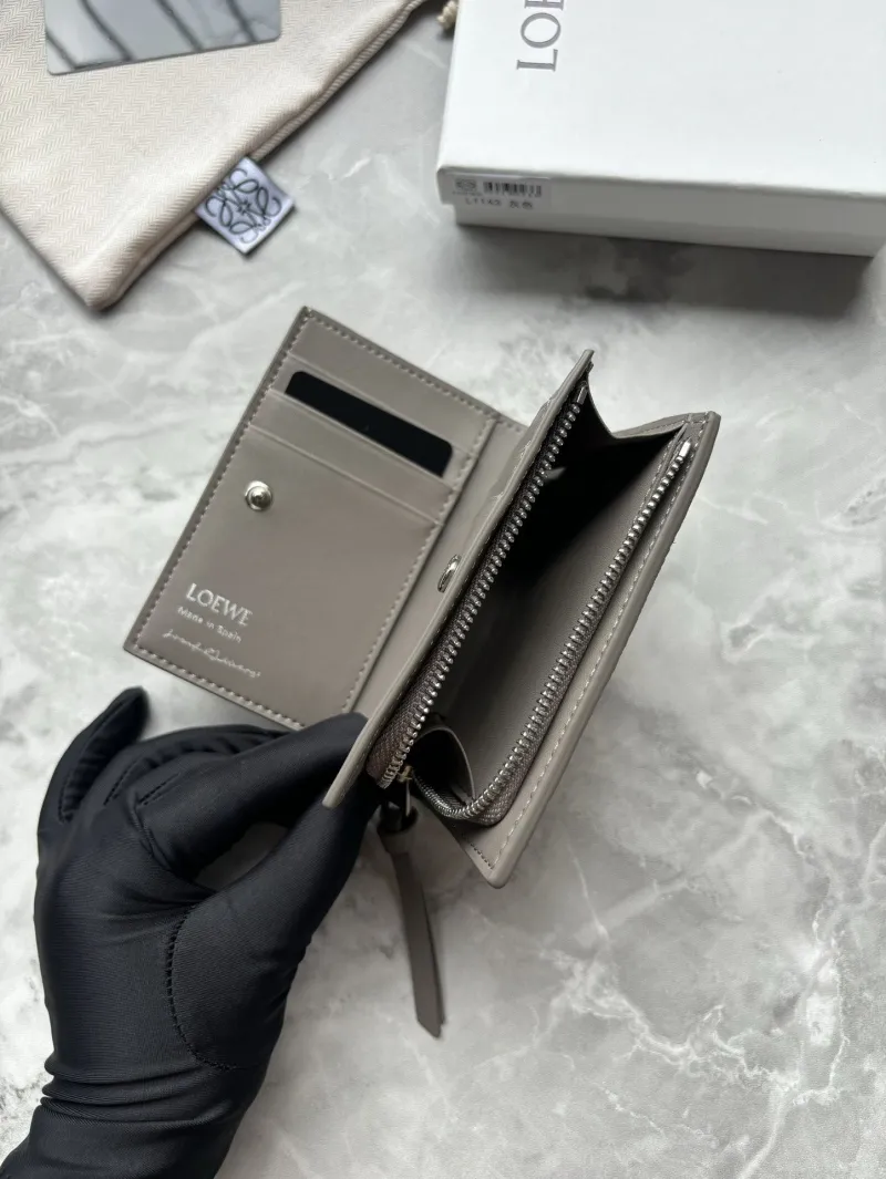 LOEWE Gray Leather Zip Wallet L1145 - Image 3