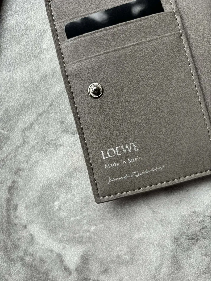 LOEWE Gray Leather Zip Wallet L1145 - Image 5