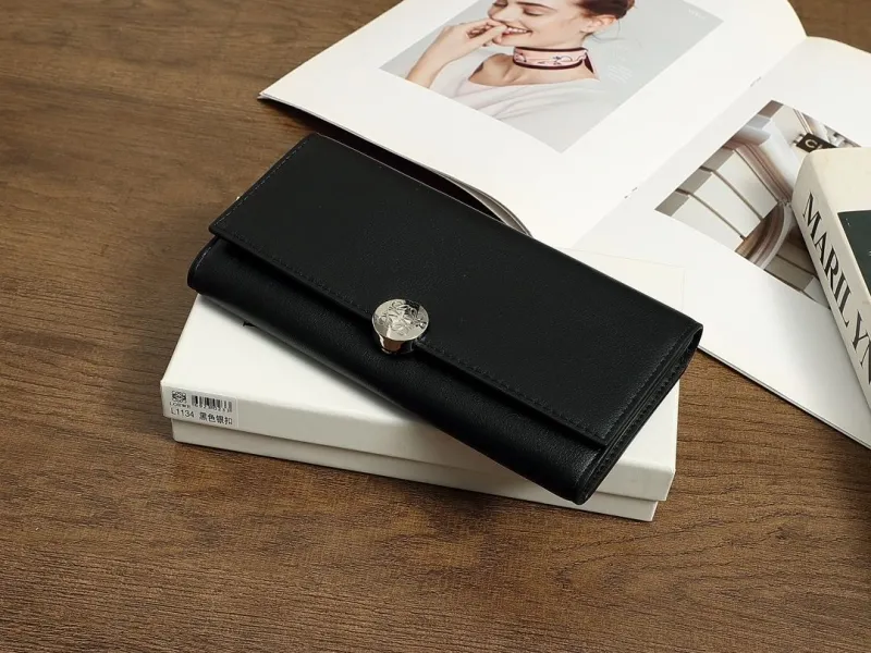 Loewe Wallets-119 - Image 9