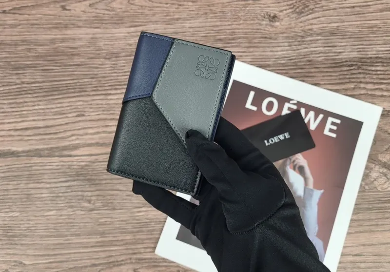LOEWE Black Gray Navy Leather Wallet - Image 3