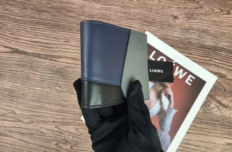 Loewe Bi-fold Leather Wallet Navy Gray Black - Image 4