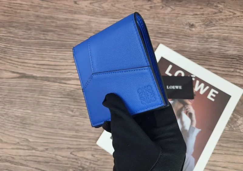 LOEWE Blue Bifold Leather Wallet 137 - Image 8