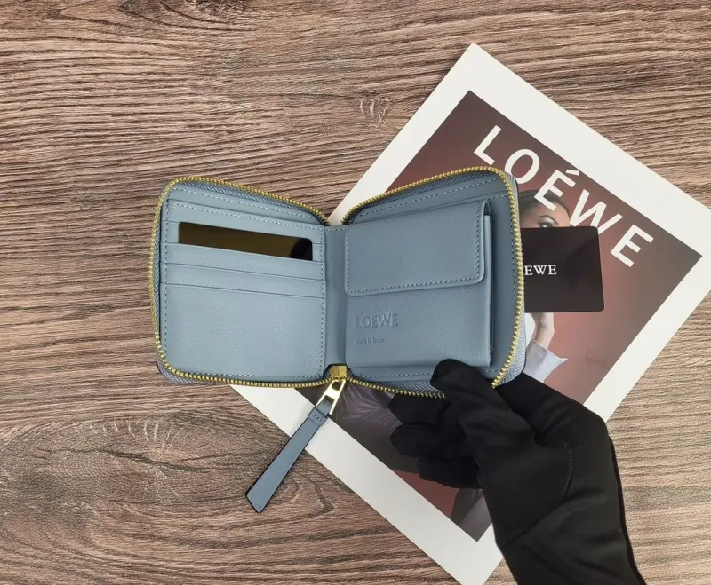 Loewe Wallets-144 - Image 7