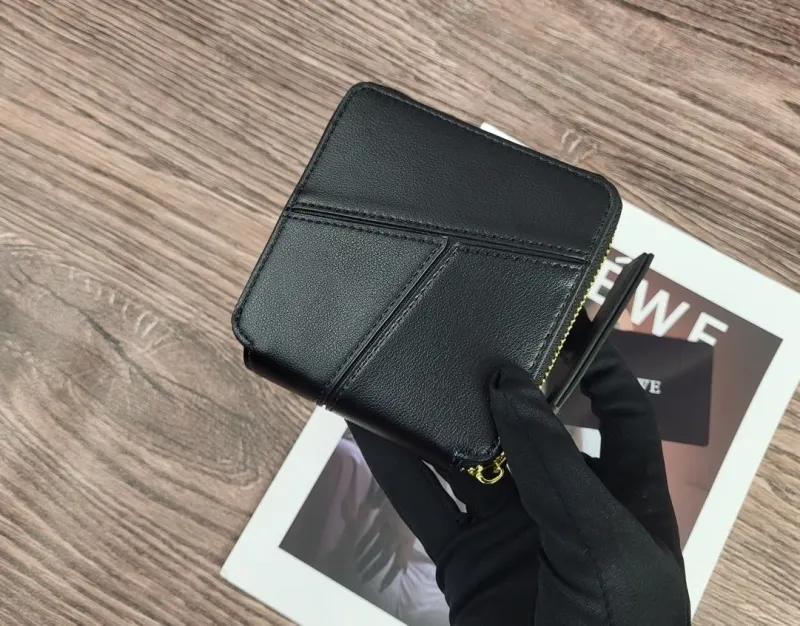 Loewe Wallets-145 - Image 6